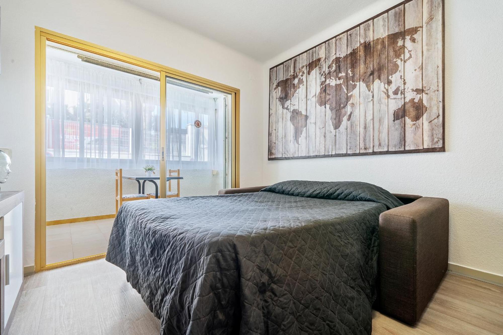 Hauzify I Apartaments Reddis カンブリルス エクステリア 写真