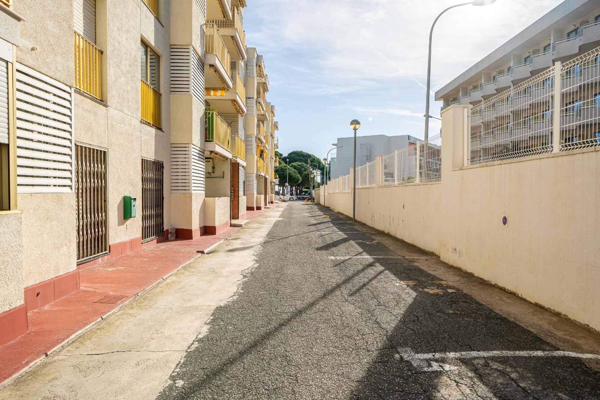 Hauzify I Apartaments Reddis カンブリルス エクステリア 写真